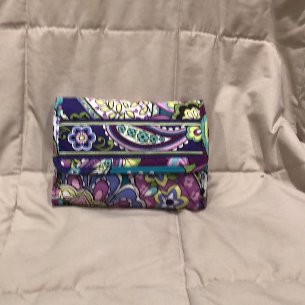 Vera Bradley euro wallet
